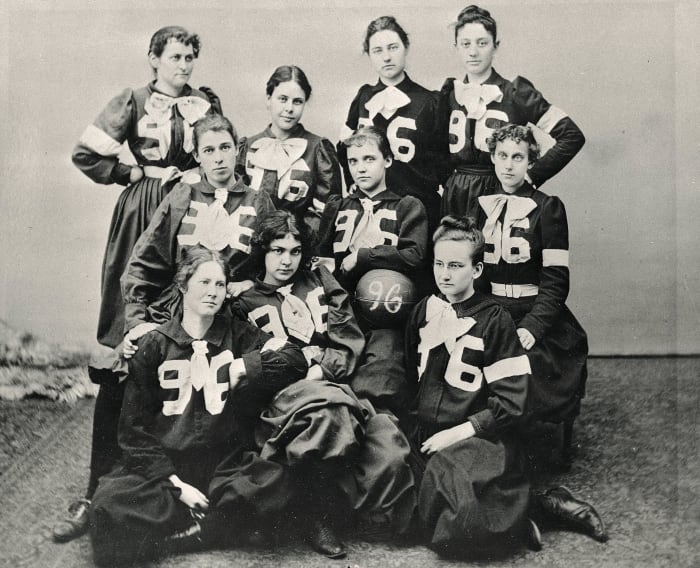 Nearly 80 years before Title IX, the Smith College hoops team offered a glimpse of the future for competitive women’s sports.